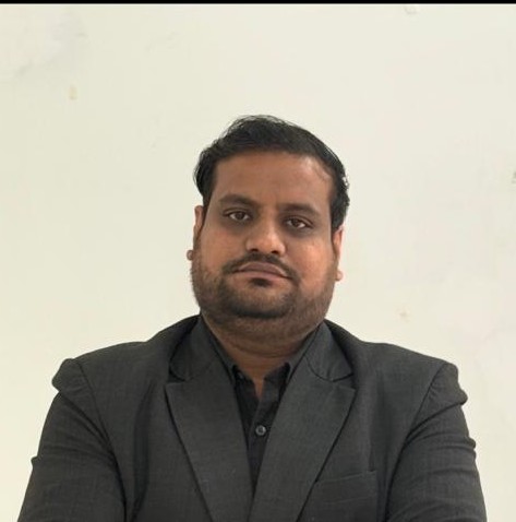 Neeraj Singhal, Founder